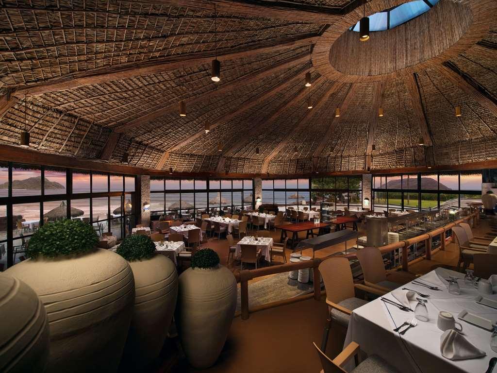 W-El Cid El Moro Beach Hotel, Hotel Studio Mazatlan Restoran gambar
